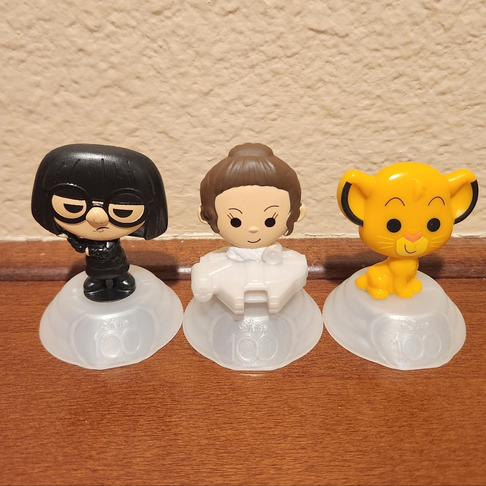 Set of 3 Disney Character Figures: Edna, Princess Leia, & Simba